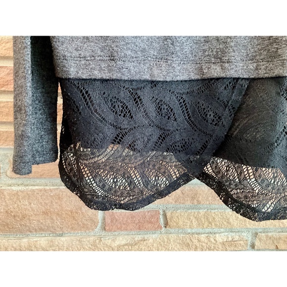 One World Live And Let Live Gray Embellished Top Med - Picture 9 of 9